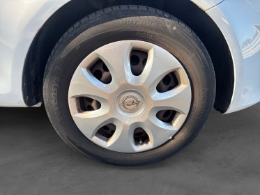 Opel corsa 1.2 - 85 ch twinport 150ème anniversaire regulateur de vitesse faible consommation ideal jeune permis gantie...