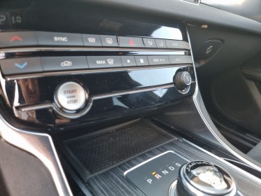Jaguar xf sportbrake v6 3.0 d - 300 ch bva s occasion simplicicar pontarlier simplicicar simplicibike france