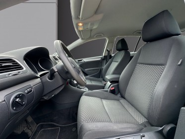 Volkswagen golf  confortline 1.6 essence 102 ch boîte auto-aide au stationnement-sièges av chauffant occasion...