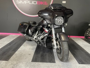 Harley davidson cvo street glide   1923 cvo occasion simplicicar lyon ouest simplicicar simplicibike france