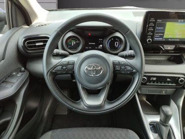 Toyota yaris hybride my21 116h design - caméra de recul - bluetooth - gps -clim - garantie 12 mois europe occasion...