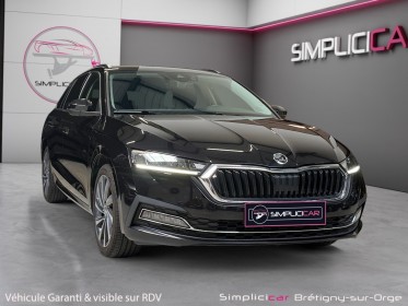Skoda octavia combi 2.0 tdi 150 ch dsg7 ambition - sièges chauffants - carplay sans fil - garantie 12 mois occasion...