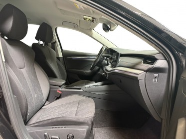 Skoda octavia combi 2.0 tdi 150 ch dsg7 ambition - sièges chauffants - carplay sans fil - garantie 12 mois occasion...
