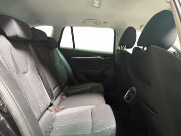 Skoda octavia combi 2.0 tdi 150 ch dsg7 ambition - sièges chauffants - carplay sans fil - garantie 12 mois occasion...