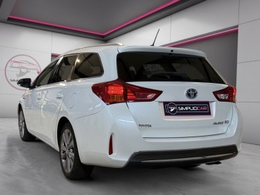 Toyota auris touring sports hybride 136h dynamic  caméra de recul  full entretien toyota  garantie 12mois occasion...