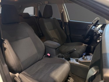 Toyota auris touring sports hybride 136h dynamic  caméra de recul  full entretien toyota  garantie 12mois occasion...