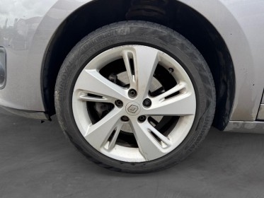 Renault megane iii berline dci 110 fap energy eco2 limited garantie 12 mois occasion simplicicar rouen simplicicar...