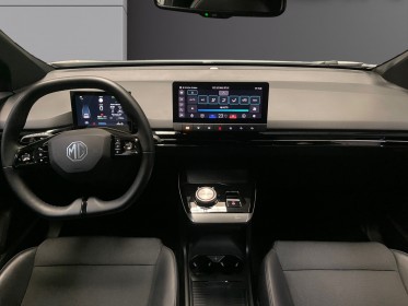 Mg mg4 ev 64kwh - 150 kw 2wd finition luxury garantie occasion simplicicar saint-jean simplicicar simplicibike france