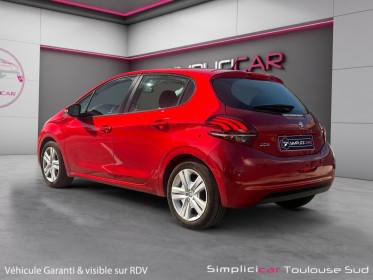 Peugeot 208 82ch bvm5 signature caméra de recul  apple carplay garantie 12 mois occasion simplicicar toulouse sud...