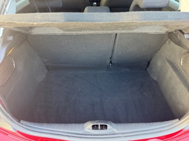 Peugeot 208 82ch bvm5 signature caméra de recul  apple carplay garantie 12 mois occasion simplicicar toulouse sud...