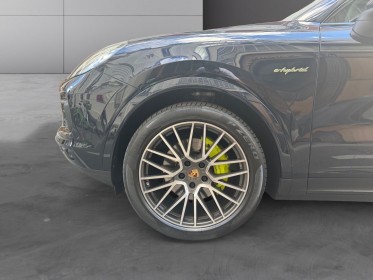 Porsche cayenne e-hybrid 3.0 v6 462 ch tiptronic bva / toit ouvrant panoramique / suspension pneumatique / roues arrieres ......