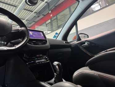 Peugeot 208 roland garros 1.2 puretech 110ch ss bvm5 toit pano - int led ambiance - radar av/ar - carplay - jantes 16...