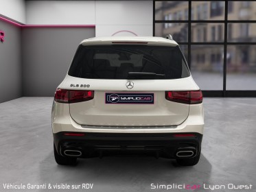 Mercedes glb 200 7g-dct amg line - toit ouvrant - attelage - première main fr - garantie 12 mois occasion simplicicar lyon...