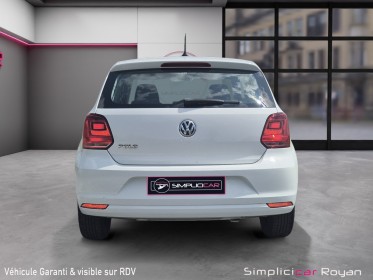 Volkswagen polo 1.0 60 trendline garantie 12 mois occasion simplicicar royan simplicicar simplicibike france