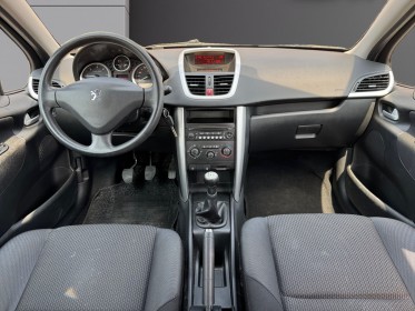 Peugeot 207 1.6 hdi 92ch fap active - clim occasion simplicicar compiegne simplicicar simplicibike france