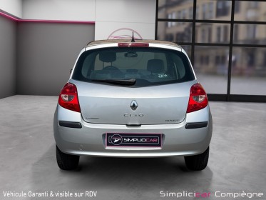Renault clio iii 1.4 16v 100 authentique occasion simplicicar compiegne simplicicar simplicibike france