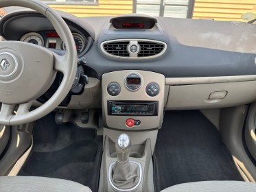 Renault clio iii 1.4 16v 100 authentique occasion simplicicar compiegne simplicicar simplicibike france