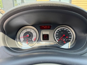 Renault clio iii 1.4 16v 100 authentique occasion simplicicar compiegne simplicicar simplicibike france