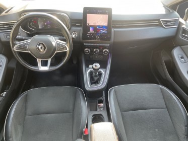 Renault clio v blue dci 115 intens / carplay / camera / clim auto occasion simplicicar salon de provence simplicicar...