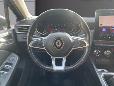 Renault clio v blue dci 115 intens / carplay / camera / clim auto occasion simplicicar salon de provence simplicicar...