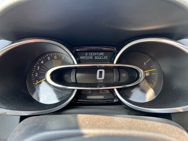 Renault clio iv estate clio  iv tce 90 / clim auto / bluetooth / attelage / faible kilometrage occasion simplicicar salon de...