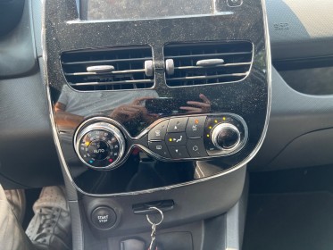 Renault clio iv estate clio  iv tce 90 / clim auto / bluetooth / attelage / faible kilometrage occasion simplicicar salon de...