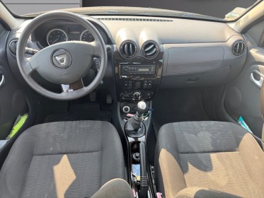 Dacia duster 1.6 16v 105 4x4 lauréate occasion troyes simplicicar simplicibike france