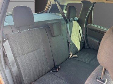 Dacia duster 1.6 16v 105 4x4 lauréate occasion troyes simplicicar simplicibike france