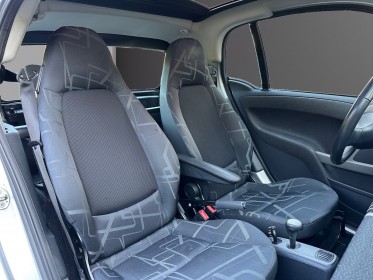 Smart fortwo coupe 1.0 i 12v 71 cv passion - carplay - caméra de recul - direction assisté - toit panoramique occasion...