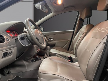 Renault clio iii dci 105 cv bm6 initiale paris // rare // occasion simplicicar pertuis  simplicicar simplicibike france