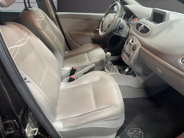Renault clio iii dci 105 cv bm6 initiale paris // rare // occasion simplicicar pertuis  simplicicar simplicibike france