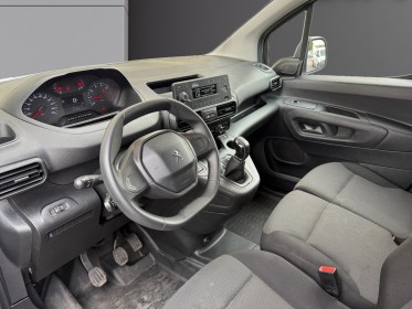 Peugeot partner long 1,5 blue hdi 75 ch - 1 ere main - radar de stationnement - regulateur vitesse - clim - garantie 12 mois...