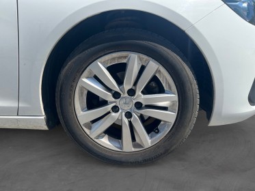 Peugeot 308 1.6 bluehdi 100ch bvm5 active -suivi/radar ar - garantie 12 mois occasion simplicicar soissons simplicicar...