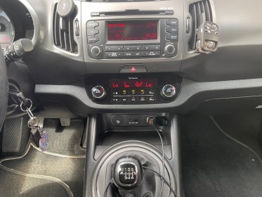 Kia sportage 1.7 crdi 115 isg 2wd active garantie 12mois occasion parc voitures beauvais simplicicar simplicibike france