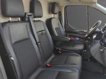 Ford transit custom fourgon 320 l1h1 2.0 ecoblue 185 bva sport tva récupérable occasion simplicicar reims simplicicar...