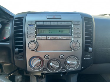 Ford ranger double cabine 2.5 tdci double cab xl/camera de recul/attelage/climatisation/hard top occasion simplicicar salon...