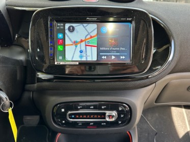 Smart fortwo coupe eq 82 ch prime - carplay - sièges chauffants en cuir - feux led - clim auto occasion champigny-sur-marne...