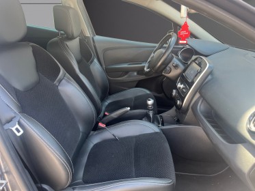 Renault clio iv tce 120 energy intens - phase 2 - faible kms garantie 12 mois occasion simplicicar lyon nord  simplicicar...
