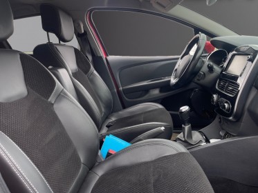 Renault clio iv estate clio  tce 90 intens garantie 12 mois occasion simplicicar rouen simplicicar simplicibike france