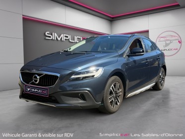 Volvo v40 cross country d3 150 geartronic 6 momentum occasion simplicicar les sables-d'olonne simplicicar simplicibike france