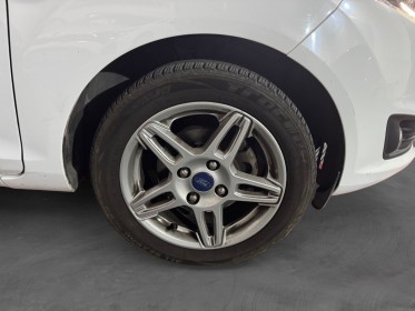 Ford fiesta 1.0 ecoboost 100 titanium powershift a garantie 12 mois moteur a chaine occasion montpellier (34) simplicicar...