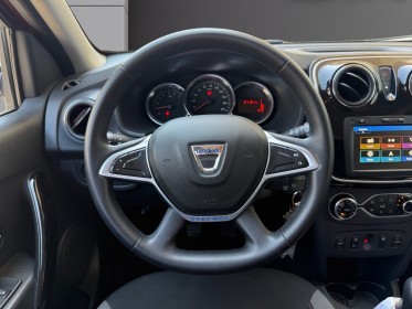 Dacia sandero tce 90 stepway camera/bluetooth/clim - garantie 12 mois - occasion simplicicar marignane  simplicicar...