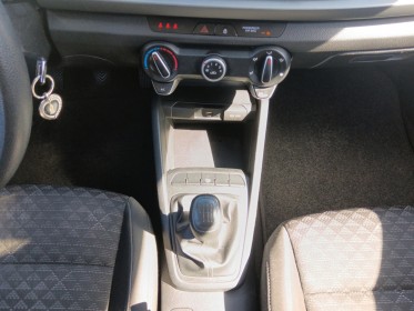 Kia rio 1.0 t-gdi 100 ch bvm6 / finition active / occasion réunion ville st pierre simplicicar simplicibike france
