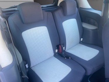 Peugeot 1007 1.4 hdi vitamine occasion simplicicar pertuis  simplicicar simplicibike france
