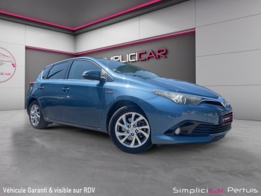 Toyota auris touring sports hybride  136h dynamic  // attelage remorque occasion simplicicar pertuis  simplicicar...