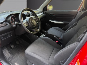 Suzuki swift 1.2 dualjet privilège - caméra de recul - sièges chauffants - carplay - garantie 12 mois occasion simplicicar...