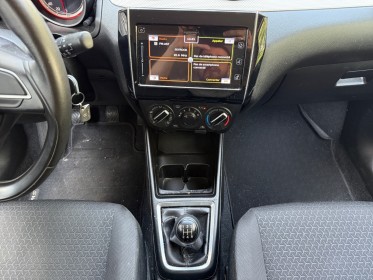 Suzuki swift 1.2 dualjet privilège - caméra de recul - sièges chauffants - carplay - garantie 12 mois occasion simplicicar...