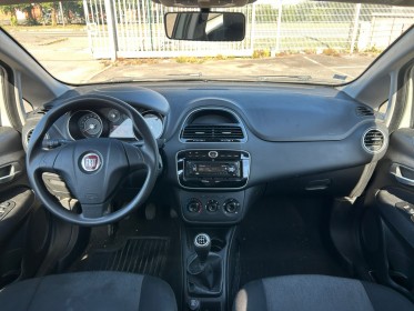 Fiat punto 1.3 multijet 16v 75 easy occasion simplicicar arras  simplicicar simplicibike france