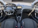 Peugeot 208 signature 82ch bvm5 - radar de recul - carplay - entretien complet peugeot occasion simplicicar rennes...