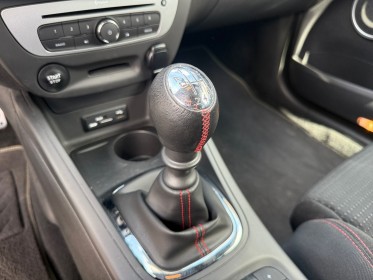 Renault megane iii coupe 2.0 275 rs  châssis cup  suivi complet renault  garantie 12 mois occasion simplicicar toulouse sud...
